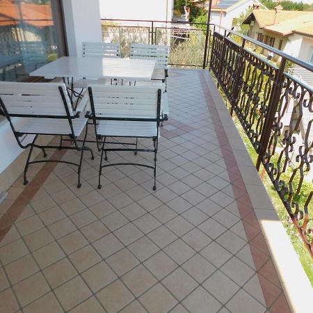Apartma Mimoza Apartment Jagodje Exterior foto