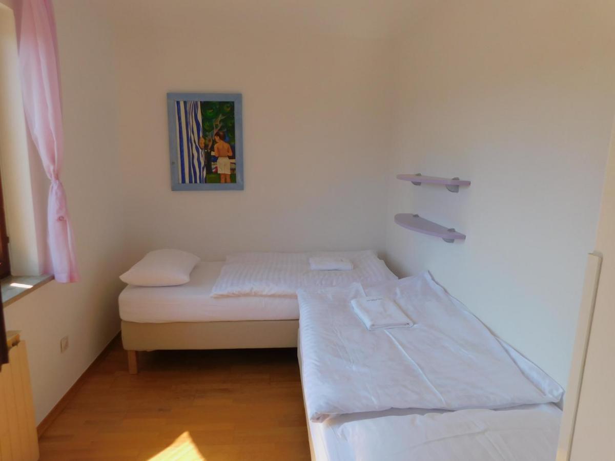 Apartma Mimoza Apartment Jagodje Exterior foto