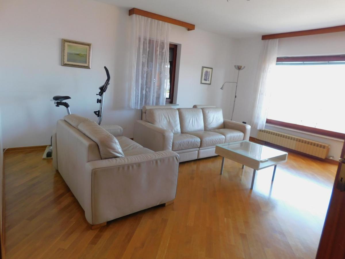 Apartma Mimoza Apartment Jagodje Exterior foto